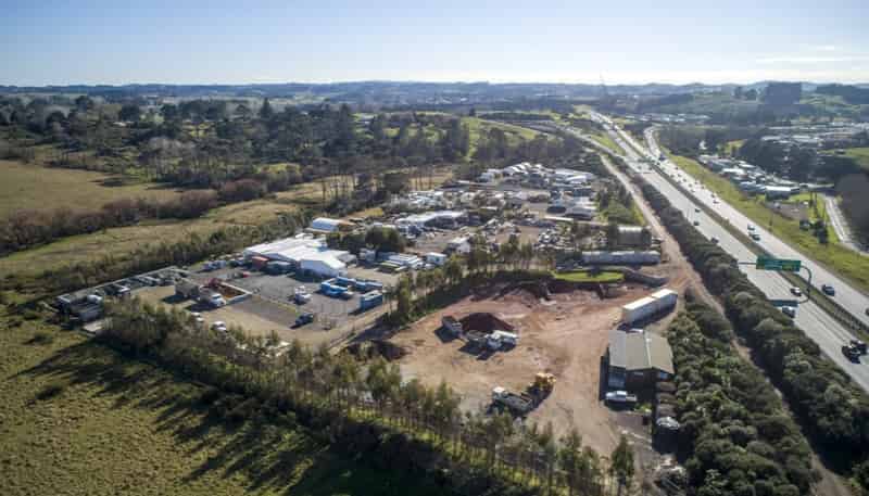 1744 Dairy Flat Highway, Silverdale