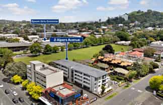 2L Alpers Avenue, Epsom