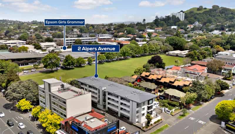 2L Alpers Avenue, Epsom