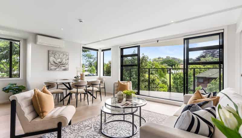 2L Alpers Avenue, Epsom