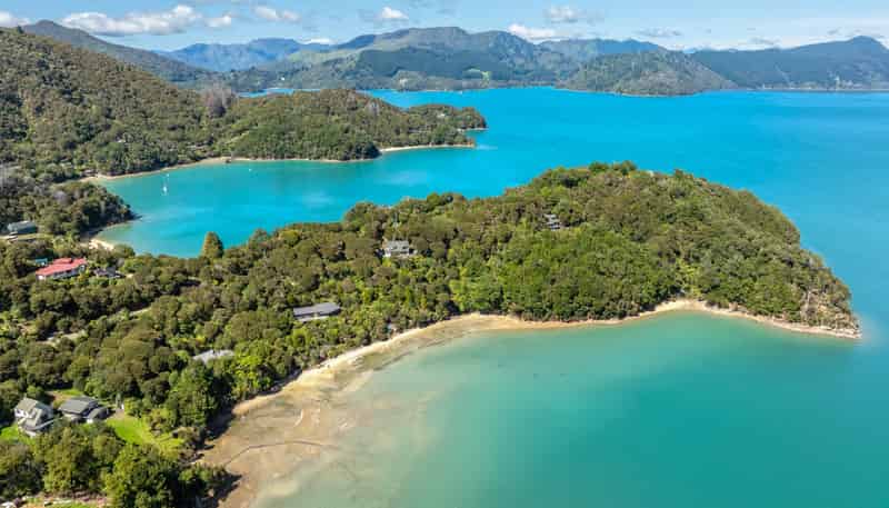 14 St Omer Road, Saint Omer