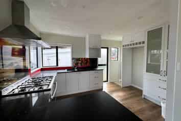 1/14 Albert Hall Drive, Red Beach