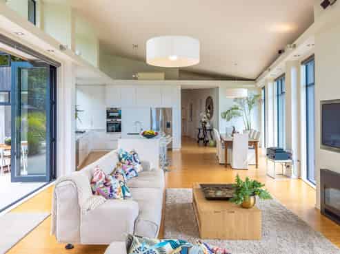 9 Great Barrier Road, Oneroa