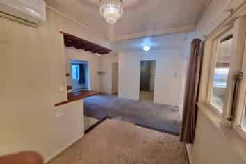 4 Brian Crescent, Stanmore Bay