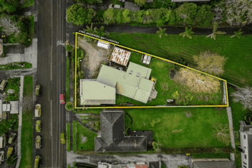 69 McLeod Road, Te Atatu South
