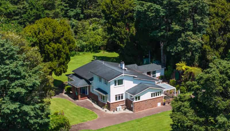 1174 Kahikatea Flat Road, Waitoki