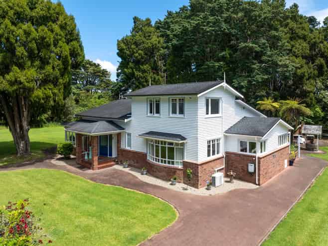 1174 Kahikatea Flat Road, Waitoki