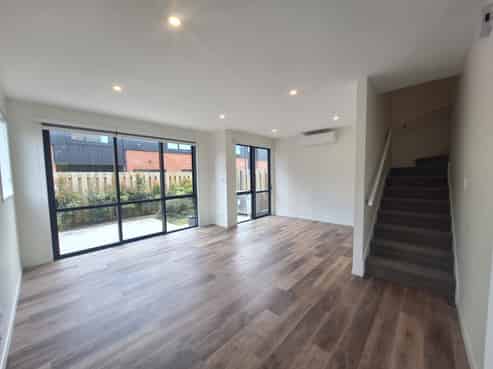 3 Panehe Lane, Mount Wellington