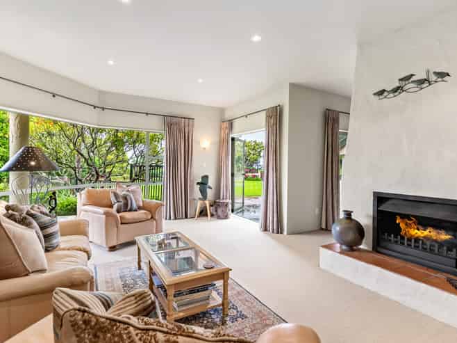 117 Schnapper Rock Road, Albany