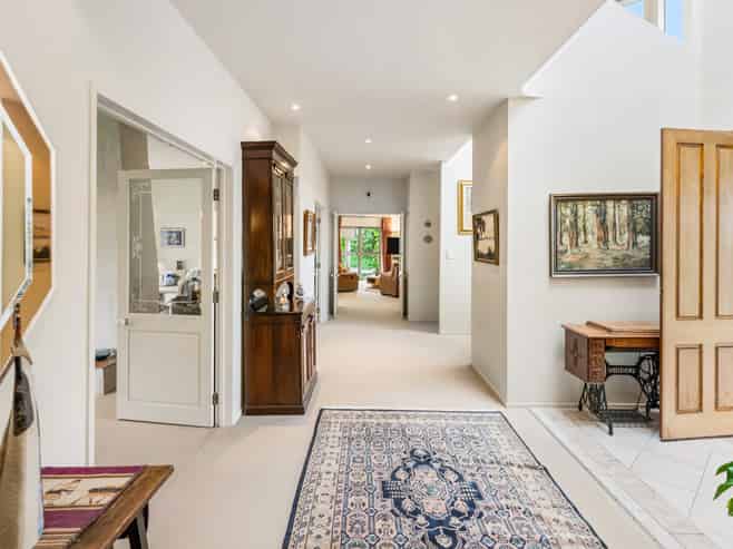 117 Schnapper Rock Road, Albany