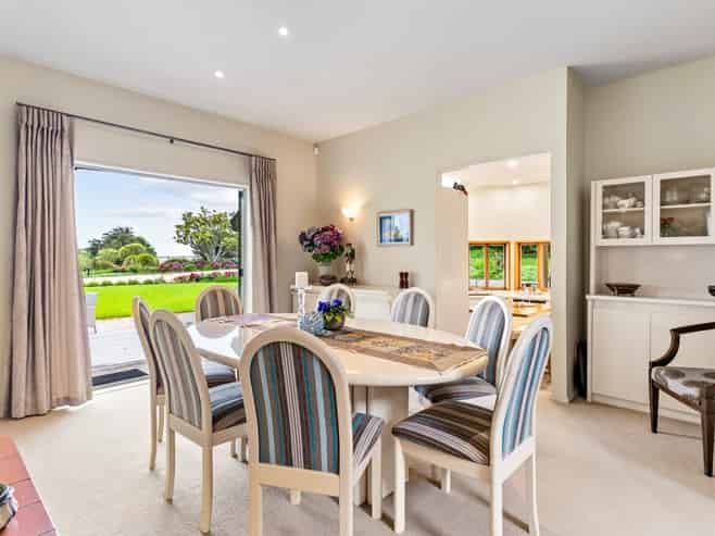 117 Schnapper Rock Road, Albany