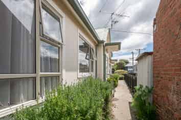 1/40 Albert, South Dunedin