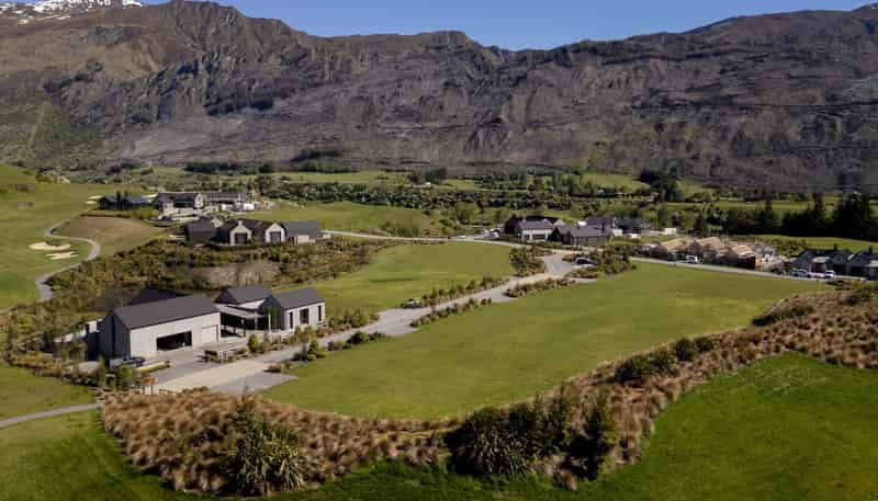 2 Macauley Lane, Arrowtown