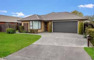 10 Innisfree Pl, Northwood