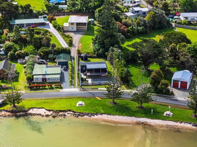 14 Marchant Road, Mangonui