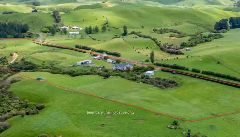 131 Tiromoana Road, Maata