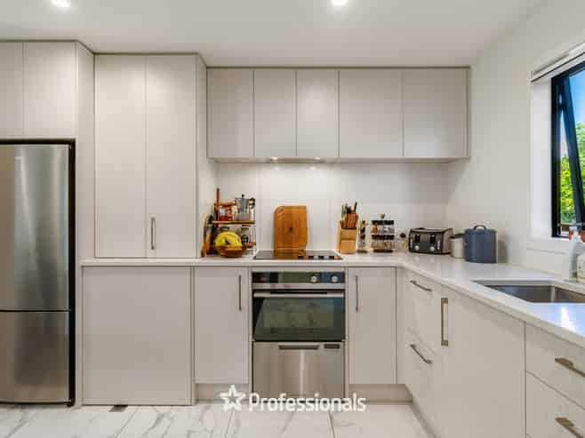 1/99 Waiwhetu Road, Waterloo