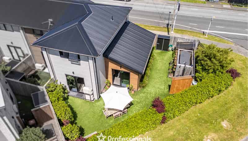 1/99 Waiwhetu Road, Waterloo