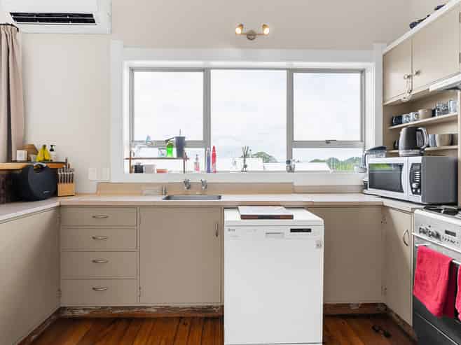 107 Pembroke Street, Hamilton Lake