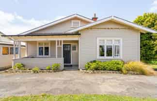 107 Pembroke Street, Hamilton Lake