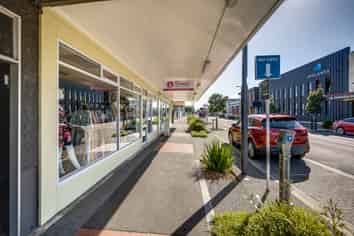 Opportunity on Karamu Road