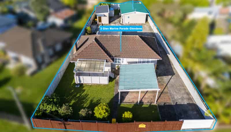 3 Glen Marine Parade, Glendene