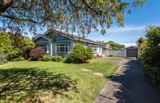 83 Blighs Road, Strowan