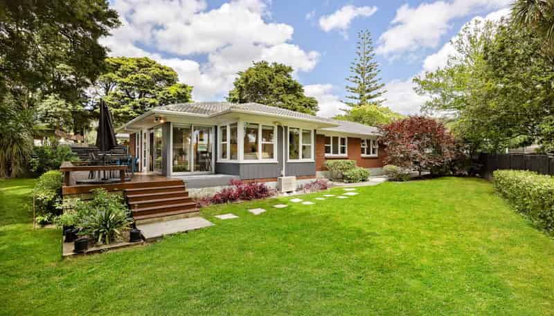 44 David Avenue, Hillpark