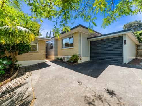 2/12A Rossmore Terrace, Murrays Bay