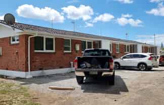 3/7 Tennessee Ave, Mangere East