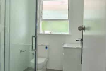 3/7 Tennessee Ave, Mangere East