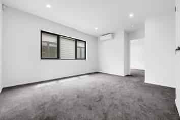 1/7 Edgar Pearce Place, Howick