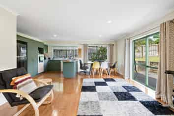 50 Black Teal Close, Unsworth Heights