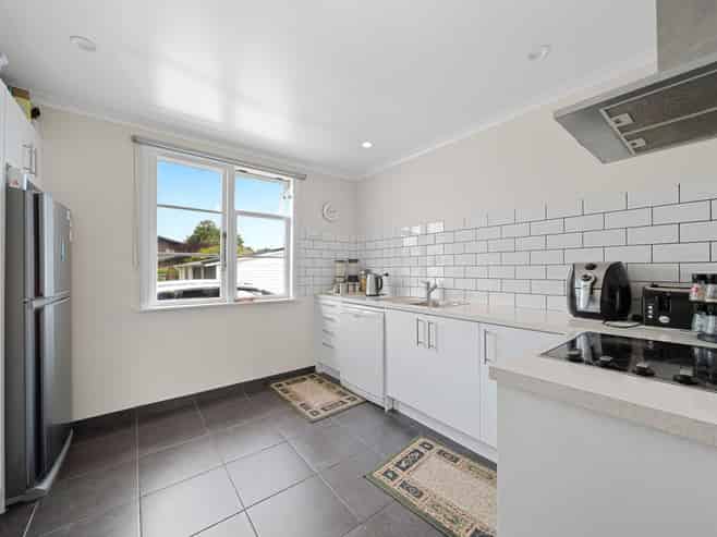 109 Harley Street, Solway