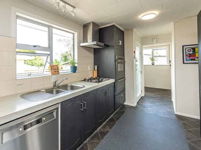 91 Somerset Road, Springvale