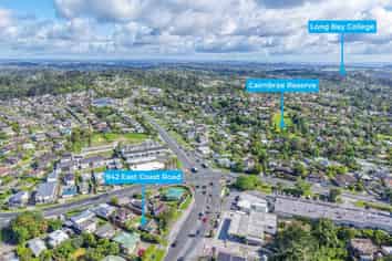 942 East Coast Road, Northcross