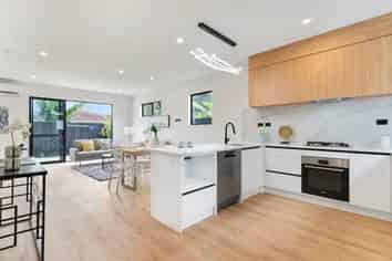 6/48 Allen Street, Mangere East