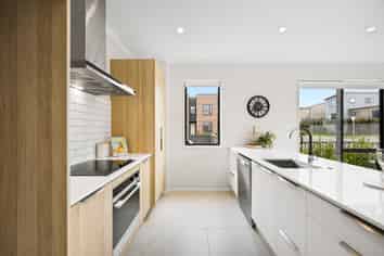 38 Roundel Crescent, Whenuapai