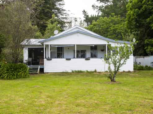 2481 Tiniroto Road, Tiniroto