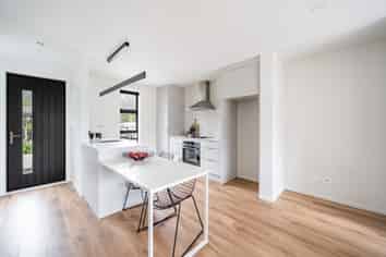 4/11 Lees grove, Wainuiomata