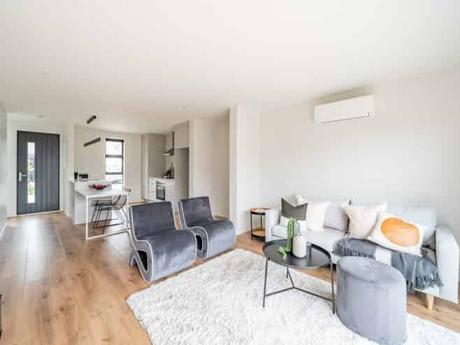 4/11 Lees grove, Wainuiomata