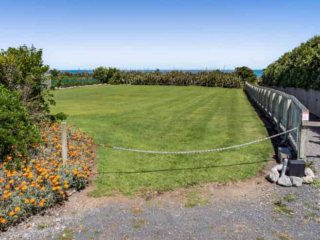 304 Tai Road, Opunake