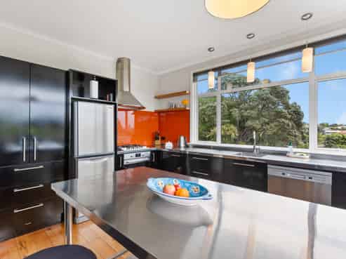 168 Seaview Road, Westown