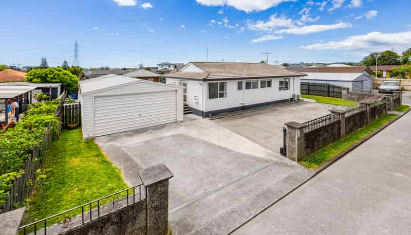 11 Jodie Place, Flat Bush