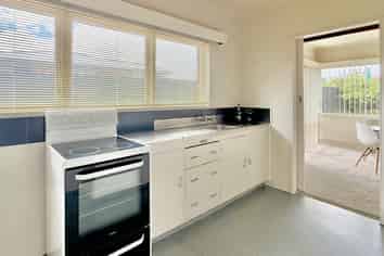 1/15 Rosehill Drive, Rosehill