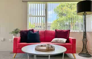 1/15 Rosehill Drive, Rosehill