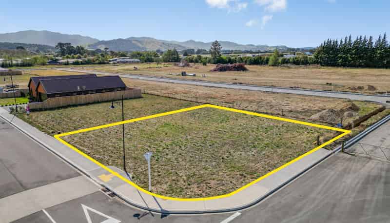 2 Kakariki Crescent, Carterton