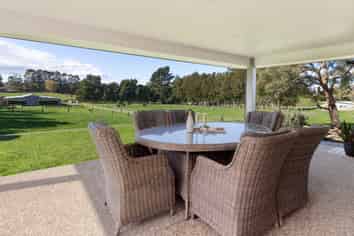 214 Central Road, HAMURANA