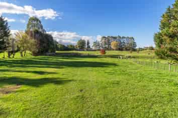 214 Central Road, HAMURANA