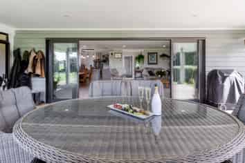 214 Central Road, HAMURANA